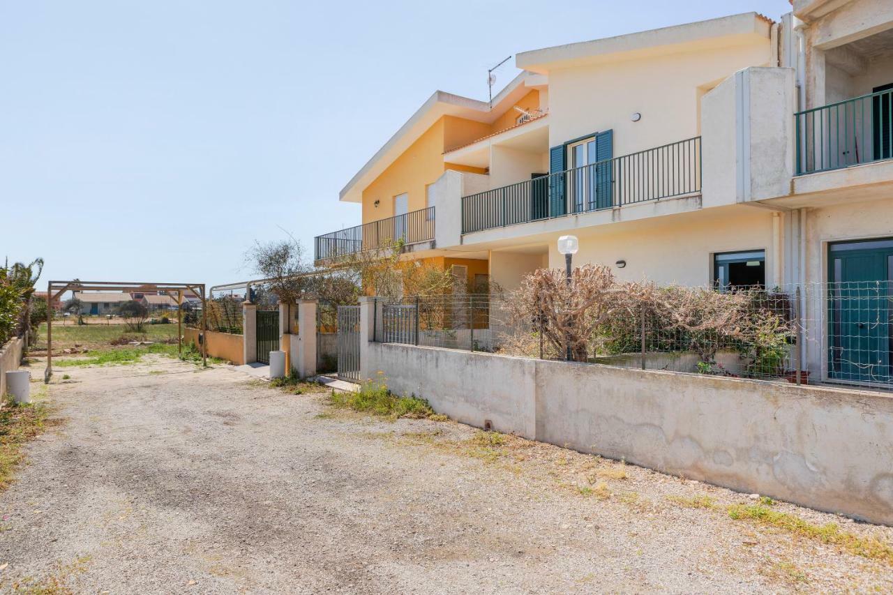 Focallo Seaside Holiday Flat Santa Maria Del Focallo Extérieur photo