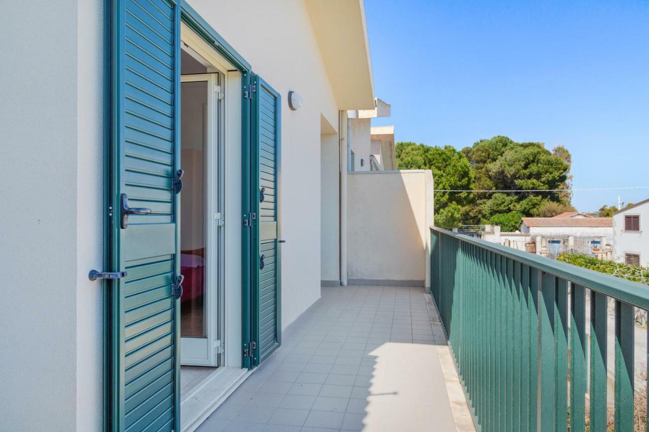 Focallo Seaside Holiday Flat Santa Maria Del Focallo Extérieur photo